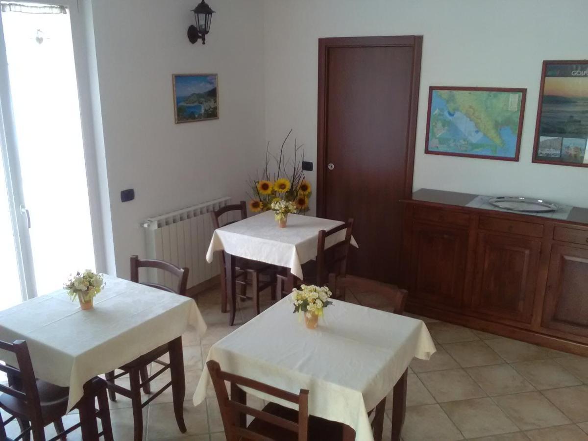 B&B Oasi Verde คอร์วารา ภายนอก รูปภาพ